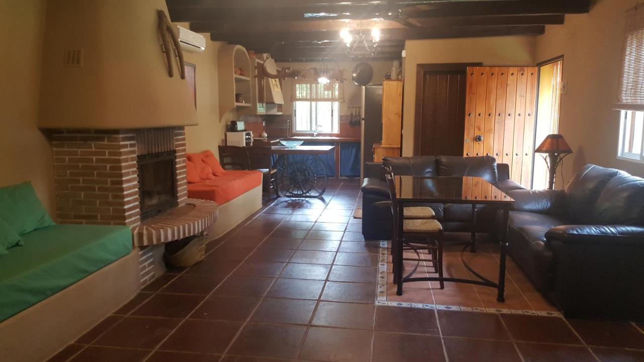 Villa El Refugio De Popea Santa María de Trassierra Exterior foto
